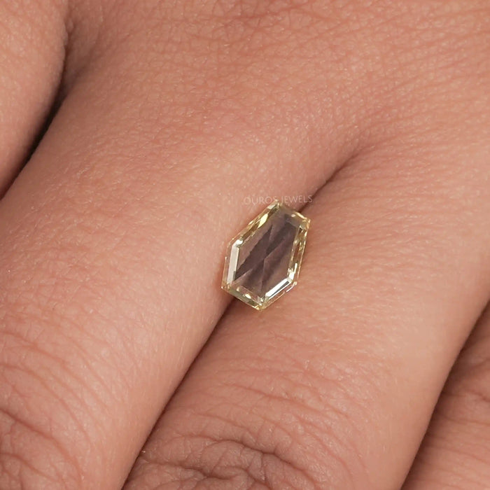 calf cut portrait loose diamond