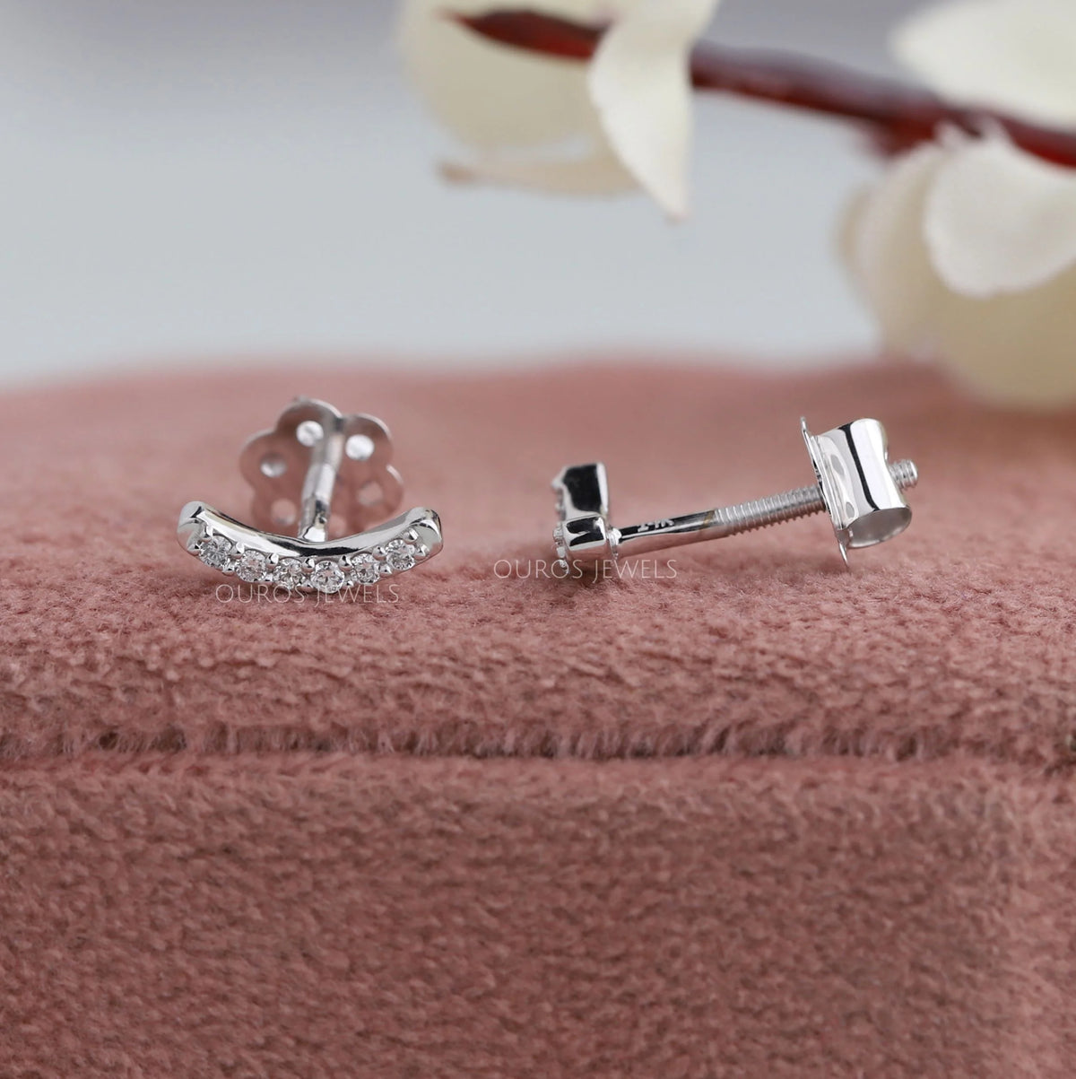 Round Curved Bar Minimalist Earrings Earring