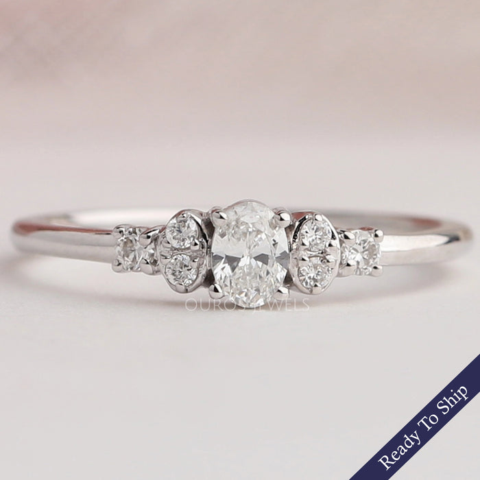 Oval Cut Cluster Diamond Dainty Ring