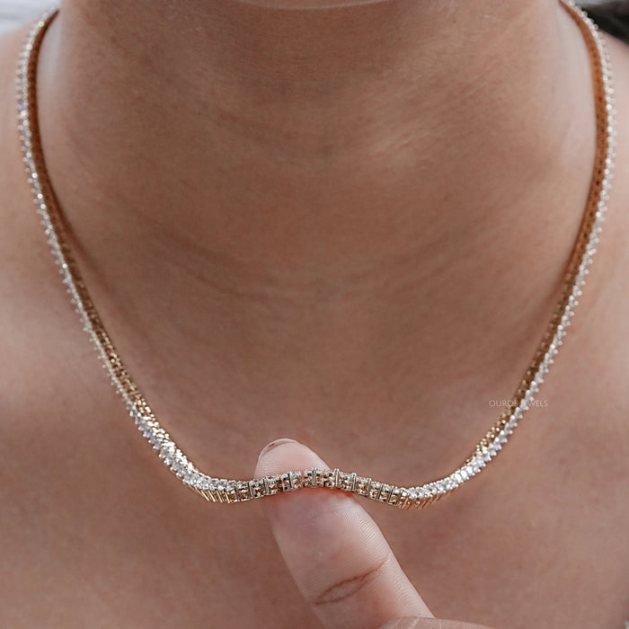 Graduated Brilliant Round Cut Tennis Necklace