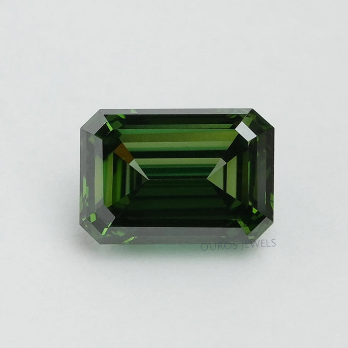 1.15 Carat Green Emerald Cut Lab Grown Diamond