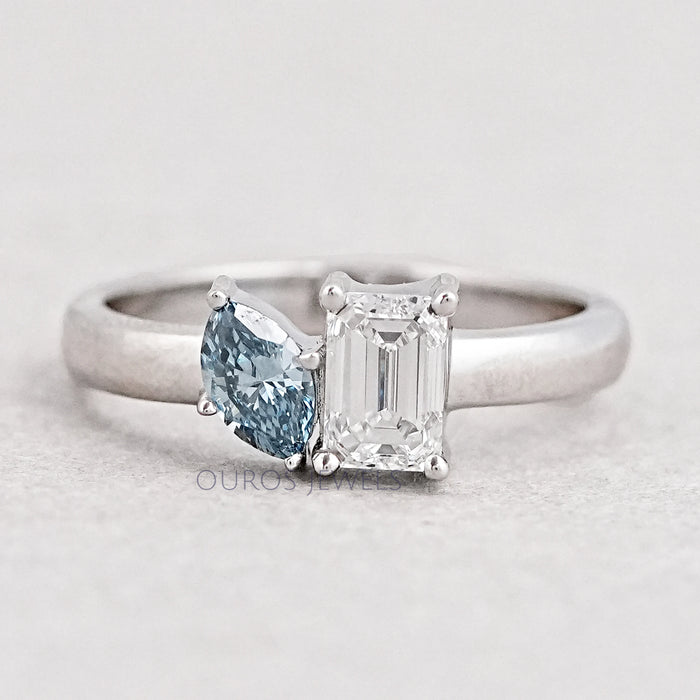 Two Stone Emerald Toi Et Moi Ring