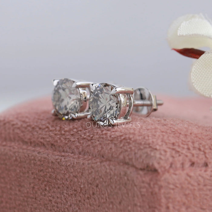1 Carat Olive Round Diamond Earrings