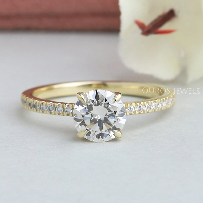 Round Cut Halo Solitaire Diamond Engagement Ring