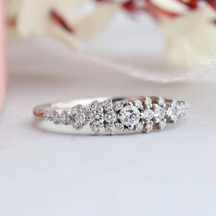 Round Cut Diamond Cluster Proposal Ring