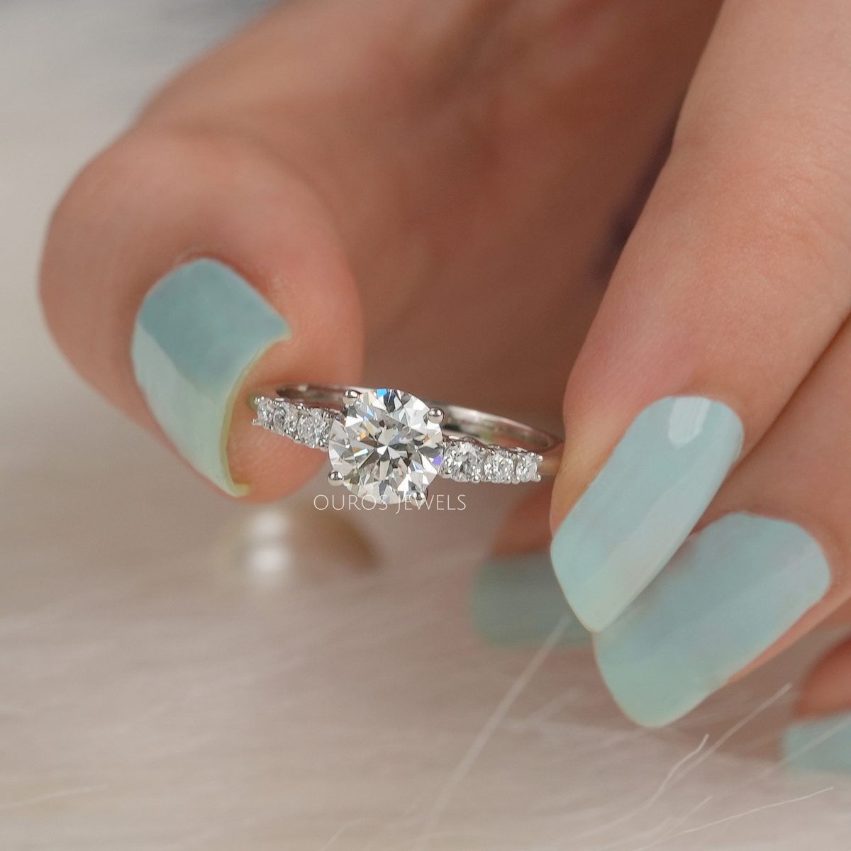 7 Stone Round Cut Solitaire Accent Engagement Ring Ring