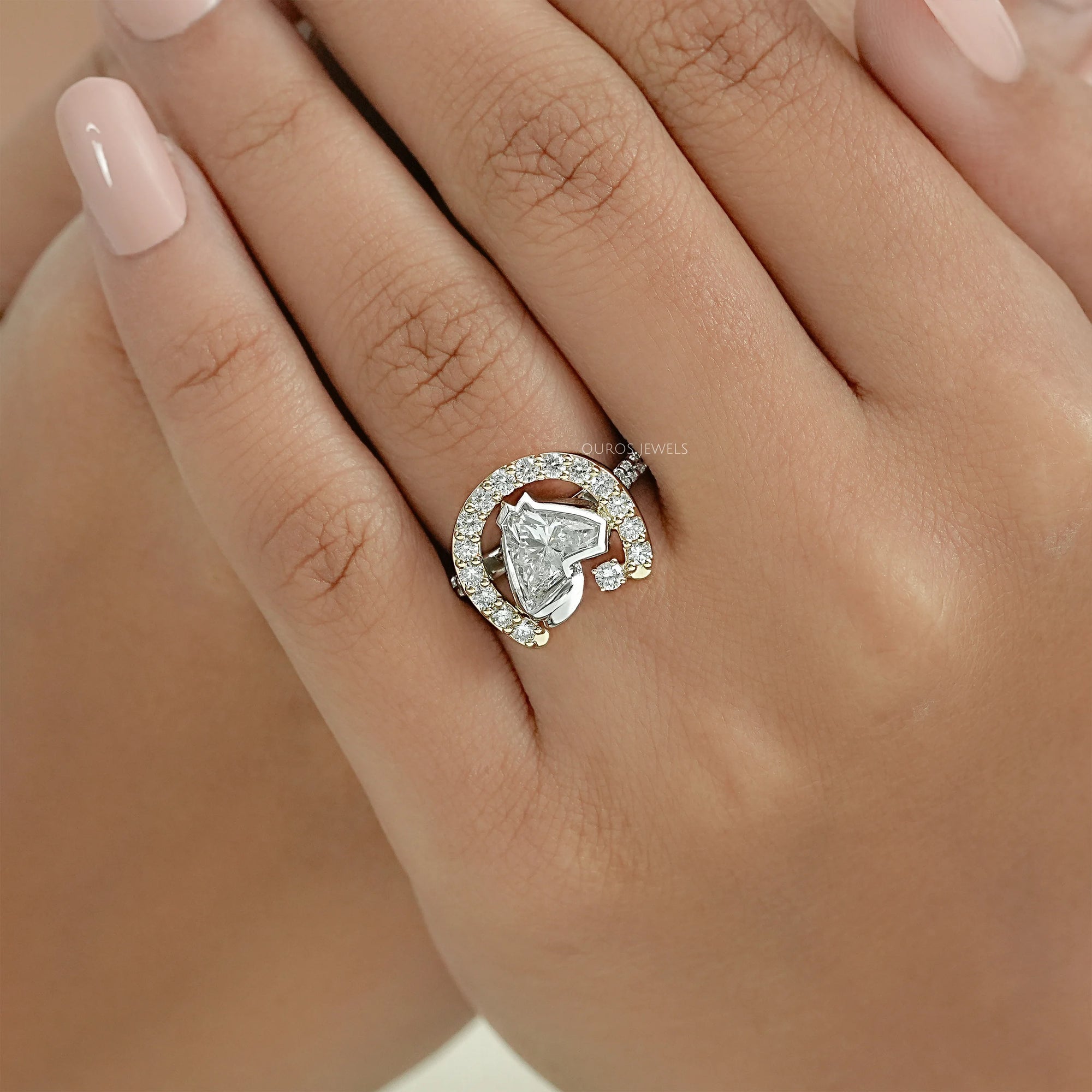 Antique Shape Horse Cut Diamond Ring Ring