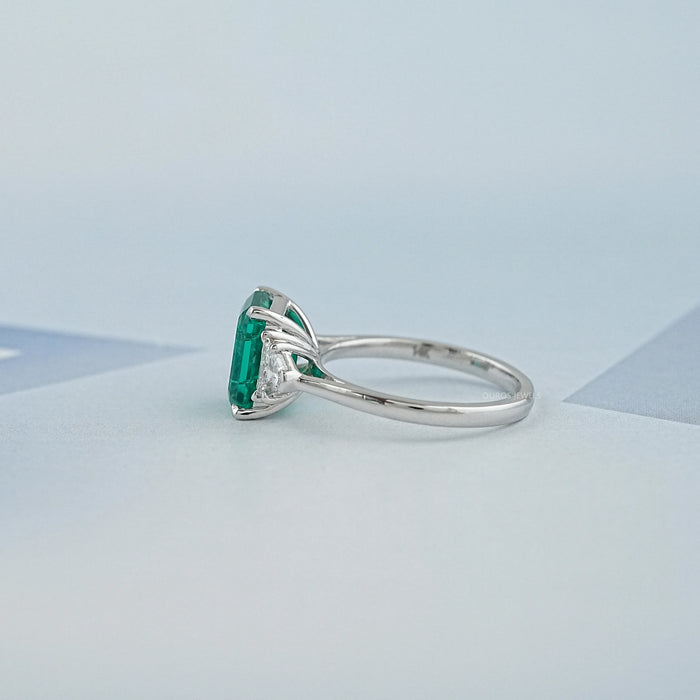 Green Emerald  With Antique Diamond Three Stone Ring