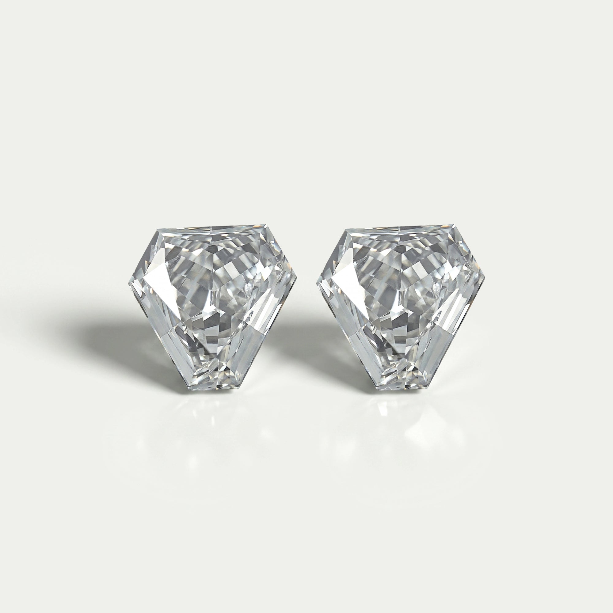 Calf's Head Shape Lab Diamond Pair Loose
