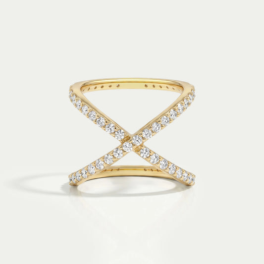 Criss Cross Style Round Cut Diamond Ring 
