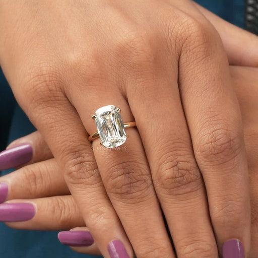 emerald criss cut diamond ring