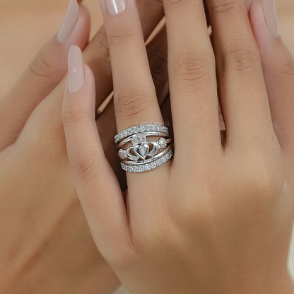 Heart Shape Crown Hands Lab Diamond Ring Set