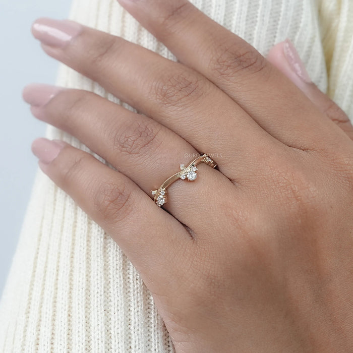 Round Diamond Crown Style Chevron Ring