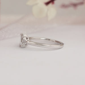 [White Gold Engagement Ring]-[]