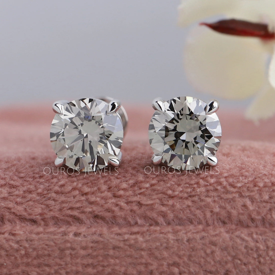 Olive Round Cut Lab Diamond Stud Earrings Earring