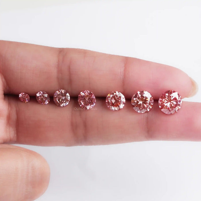 Fancy Pink Round Cut Lab Grown Diamonds