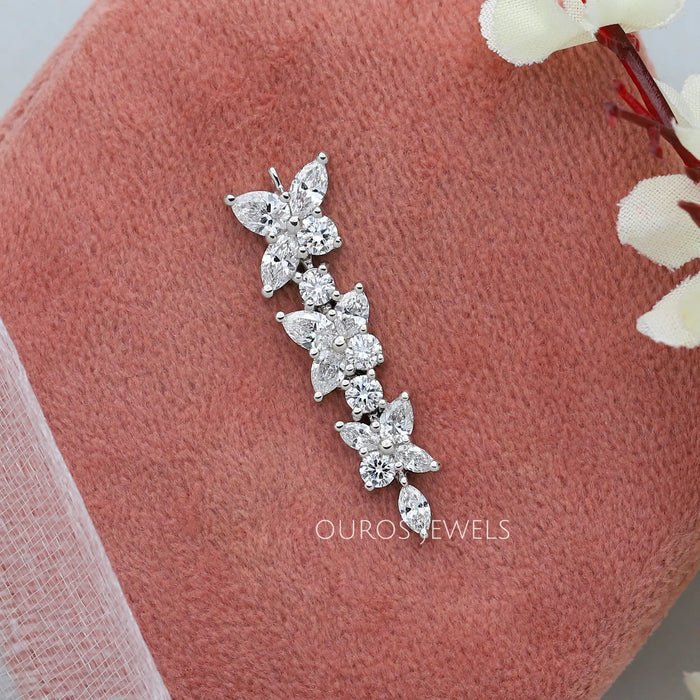 1.80 TCW Floral Style Long Bar Pendant