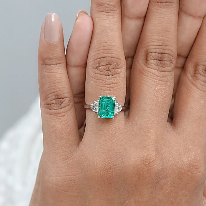 Green Emerald  With Antique Diamond Three Stone Ring
