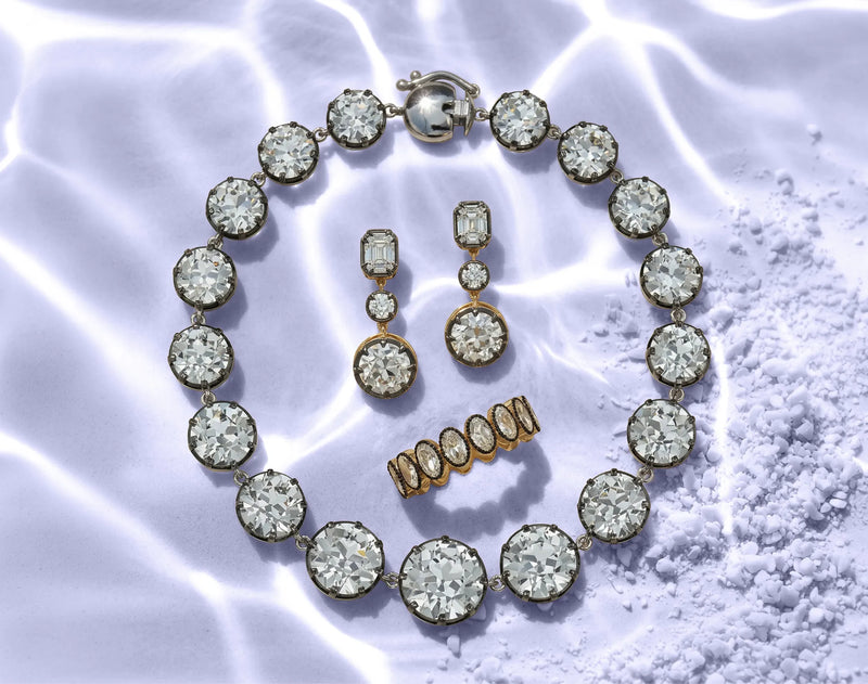 JEWELRY COLLECTION