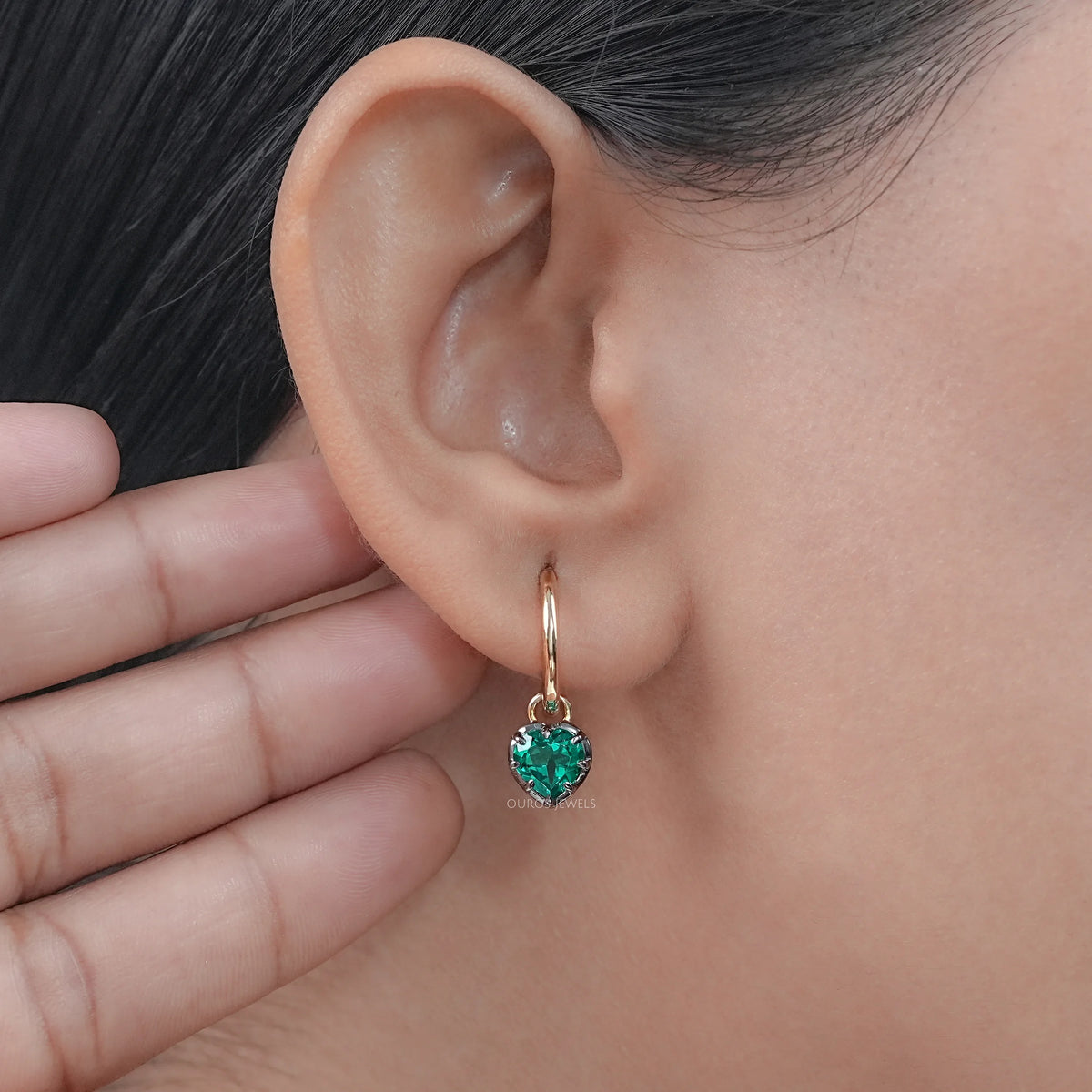 Green Heart Cut Black Coating Hoop Earrings Earrings