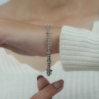 Heart And Round Diamond Bezel Set Bracelet Bracelet