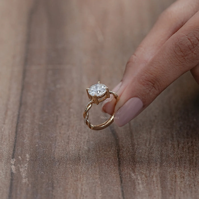 Twisted Round Lab Diamond Wedding Ring
