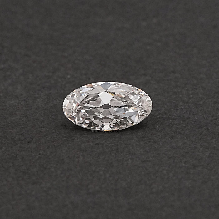 Moval Shaped Lab Grown Diamond