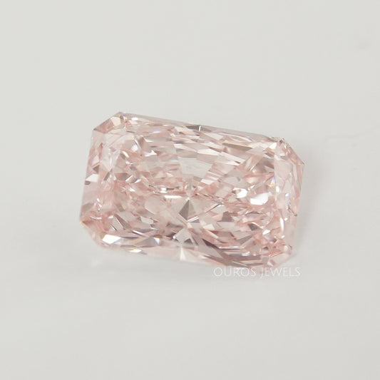 Fancy Vivid Pink Radiant Shape Lab Grown Diamond