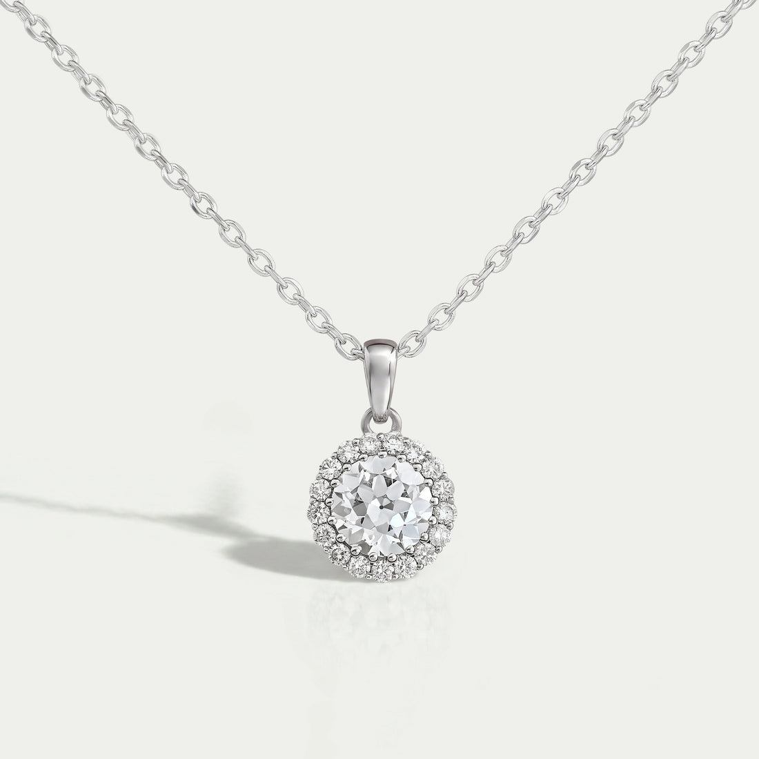 OEC Round Cut Halo Diamond Pendant Necklaces