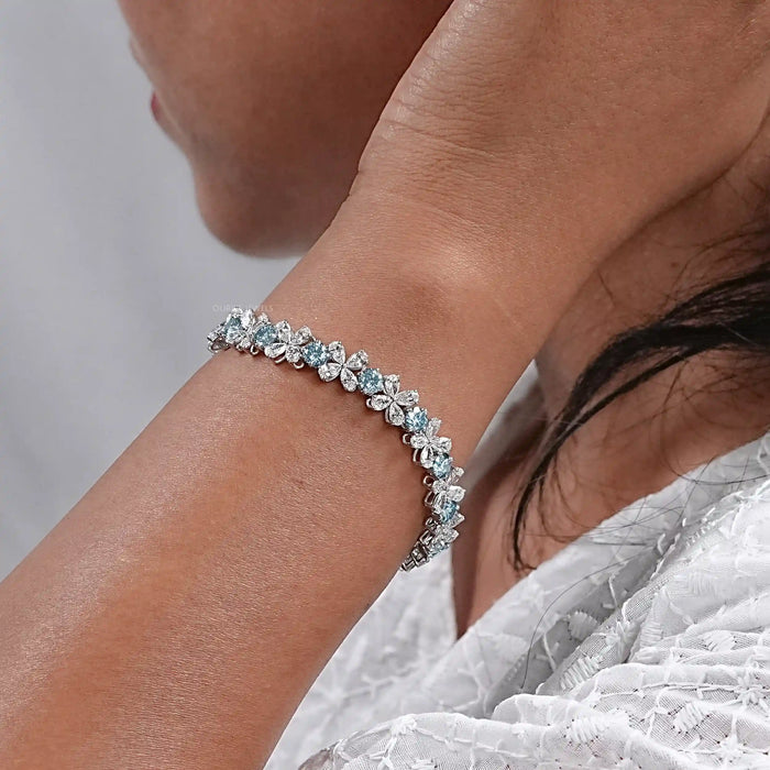 Pear-Shaped Flower Diamond Bracelet