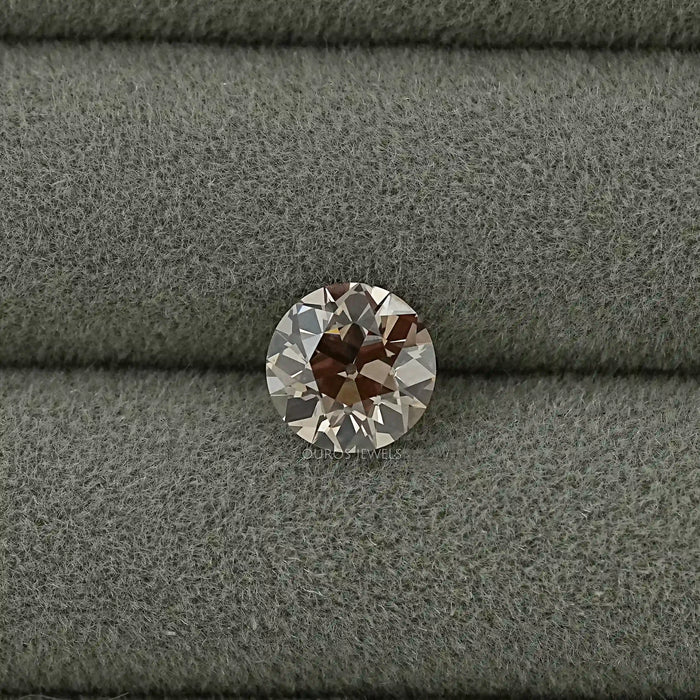 Champagne Traditional OEC Round Lab Diamond Loose