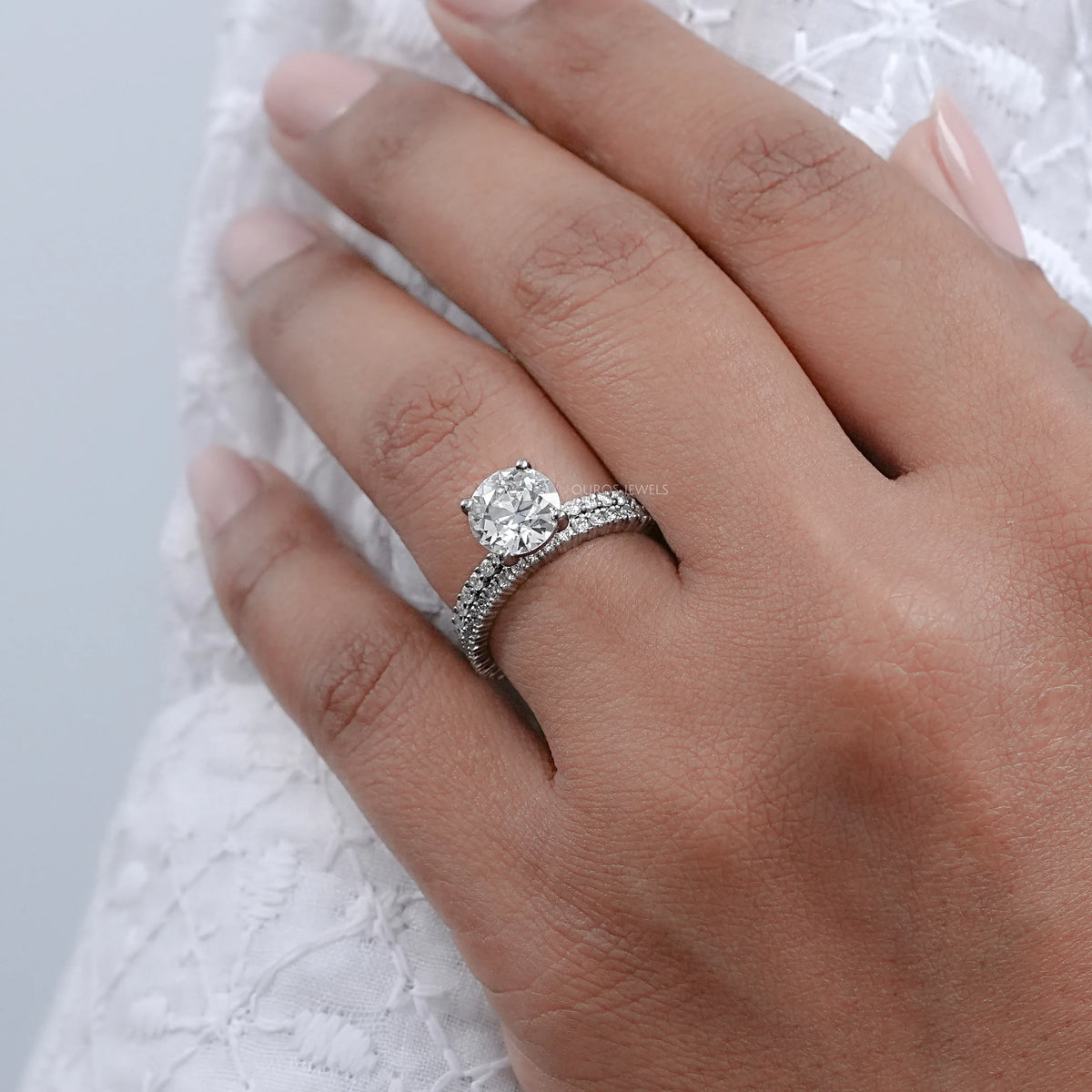 Old European Round Cut Solitaire Accent Bridal Ring Set Rings