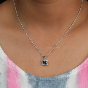 [A Woen wearing Lab Diamodn Butterfly Cut Diamond Pendant]-[Ouros Jewels]