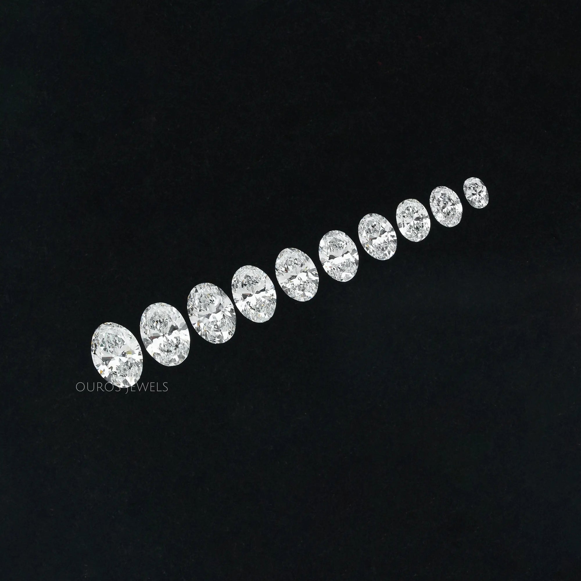 Brilliant Cut Oval Lab Grown Diamond Loose