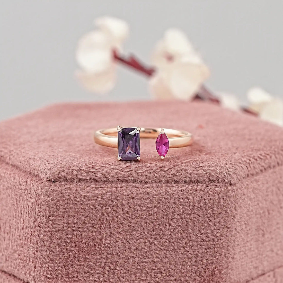 Emerald And Marquise Gemstone Toi Moi Ring Ring