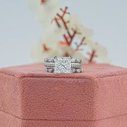 Round Cut Solitaire Diamond Bridal Ring Set