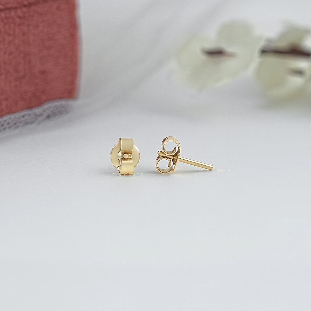 Types Of Earring Backs For Diamond Earrings