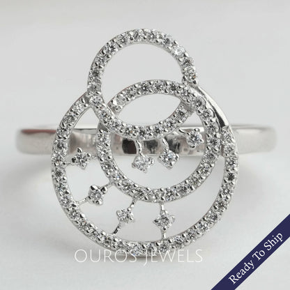 Round Diamond Circle Wedding Ring