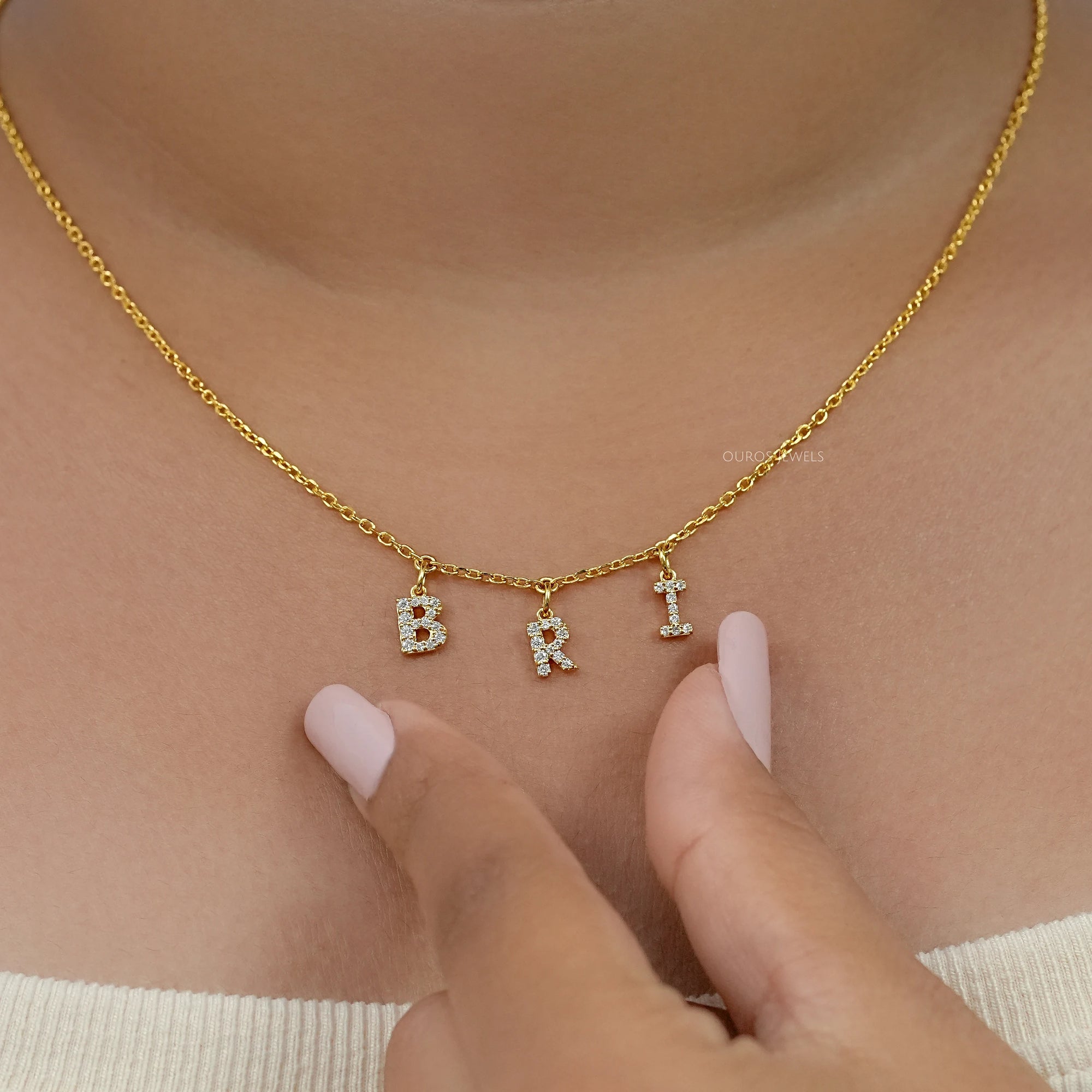 BRI Letter Customize Round Lab Pendant