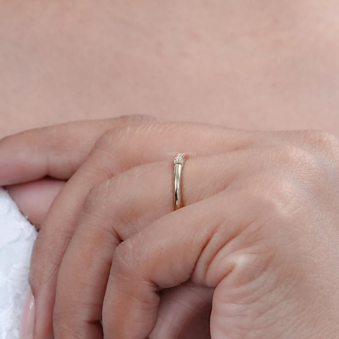 Round Lab Diamond Dainty Wedding Ring