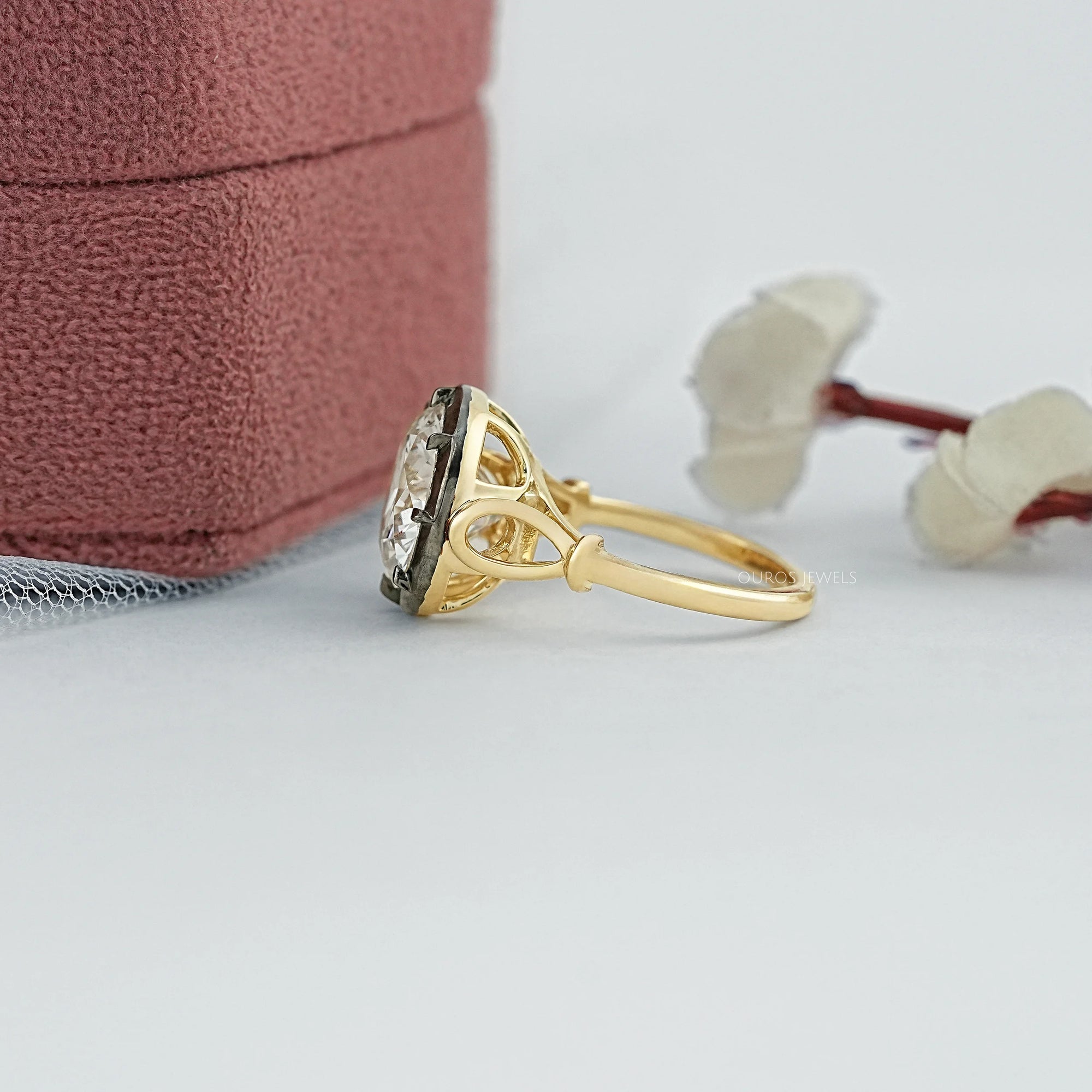 Round Diamond Black Enamel Solitaire Ring