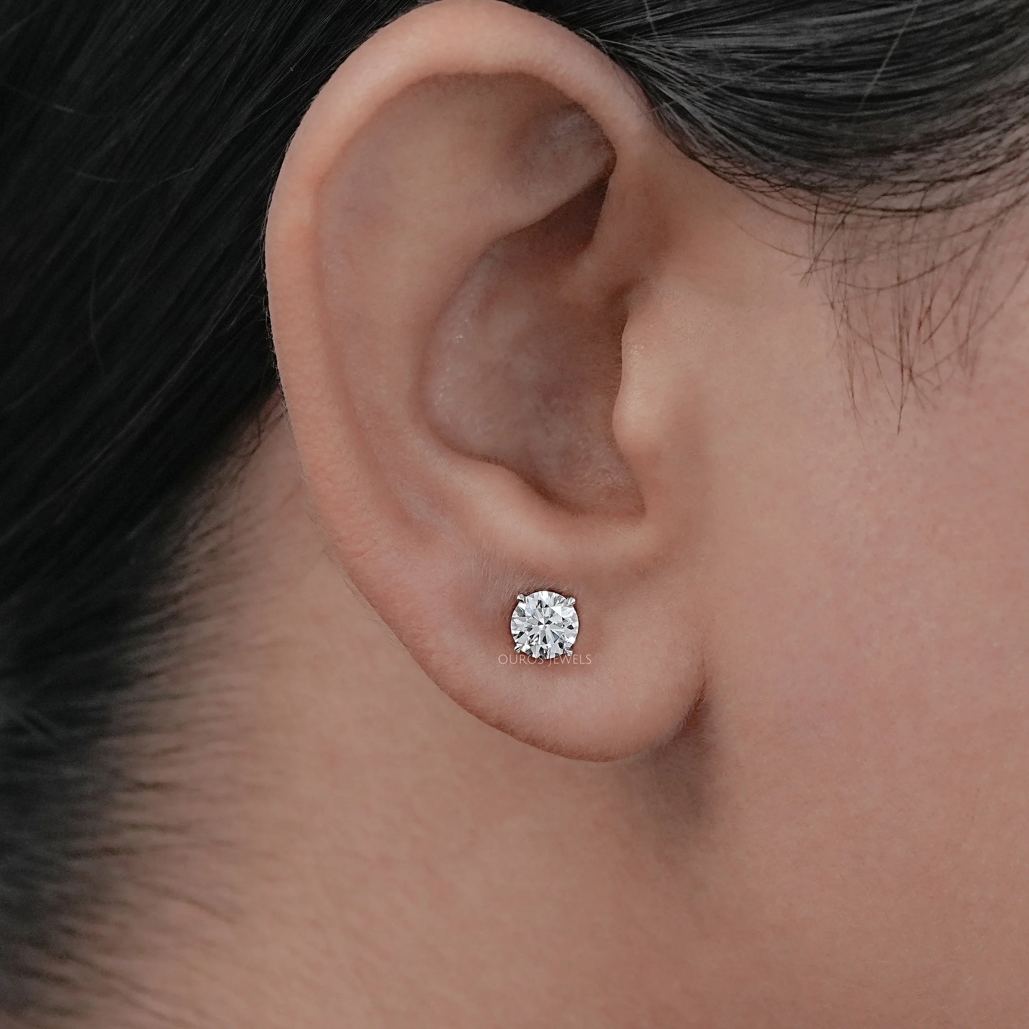 Round Cut Lab Grown Diamond Stud Earrings Earrings