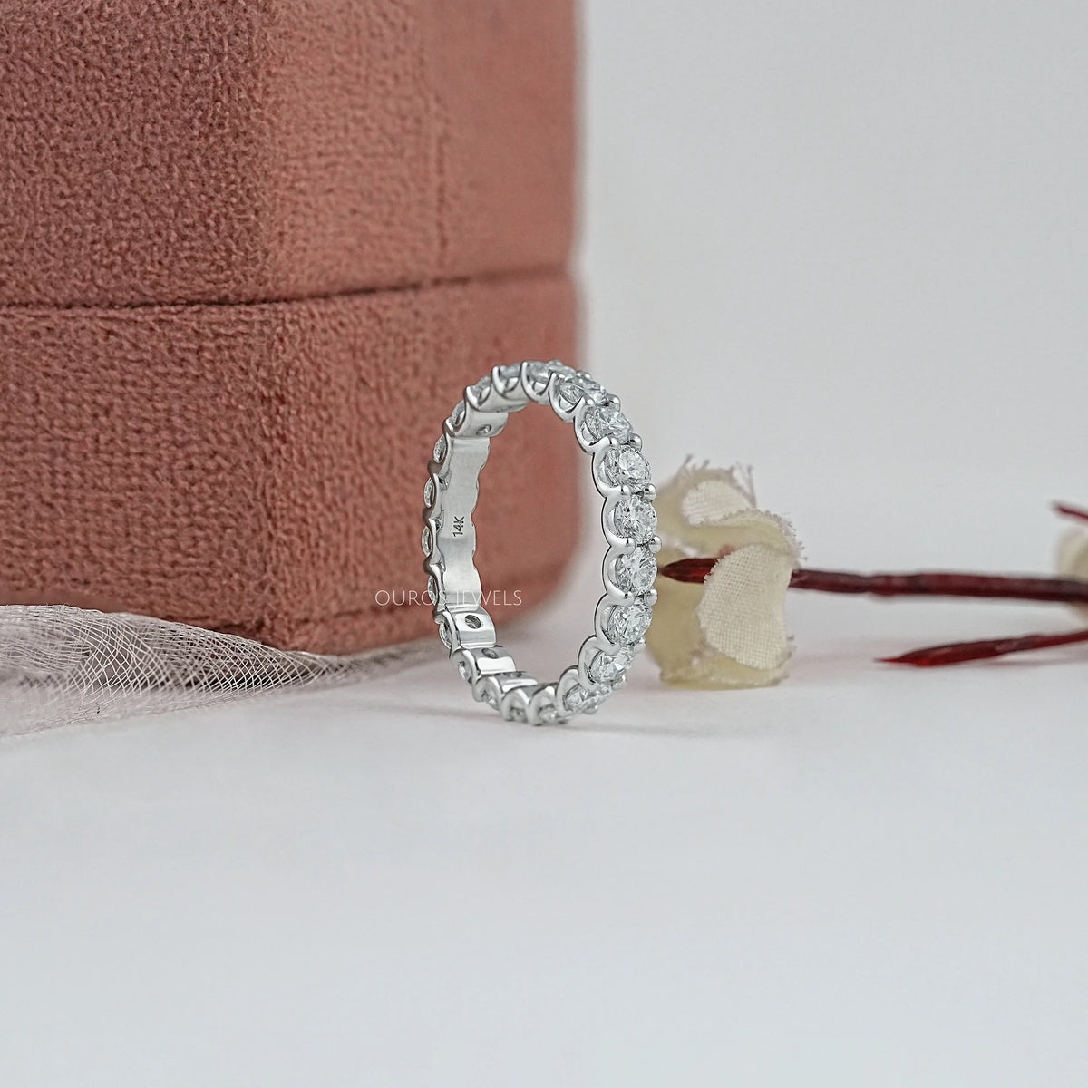 Round Diamond Eternity Wedding Band Ring