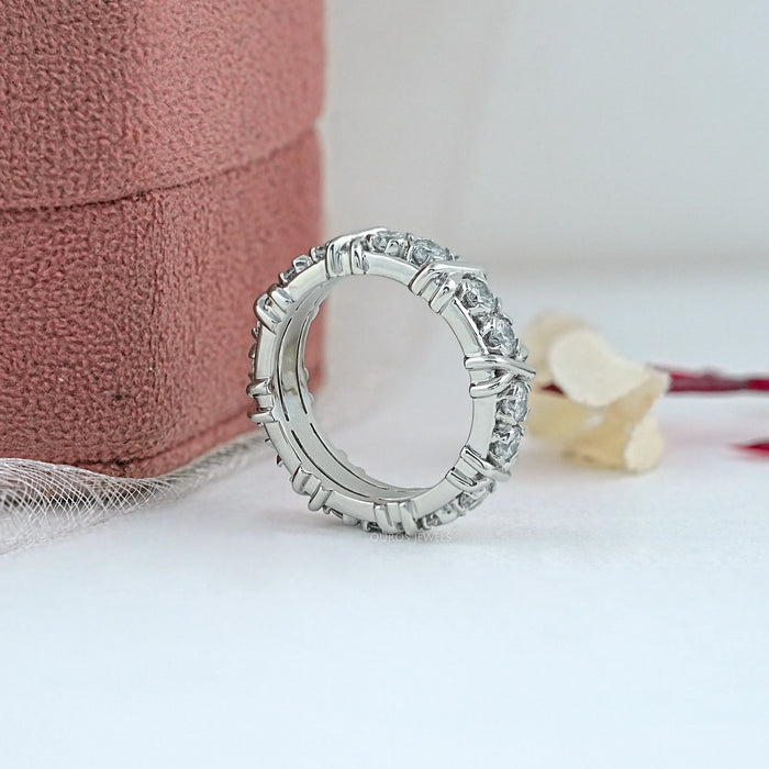 Round Lab Diamond Crossover Eternity Band