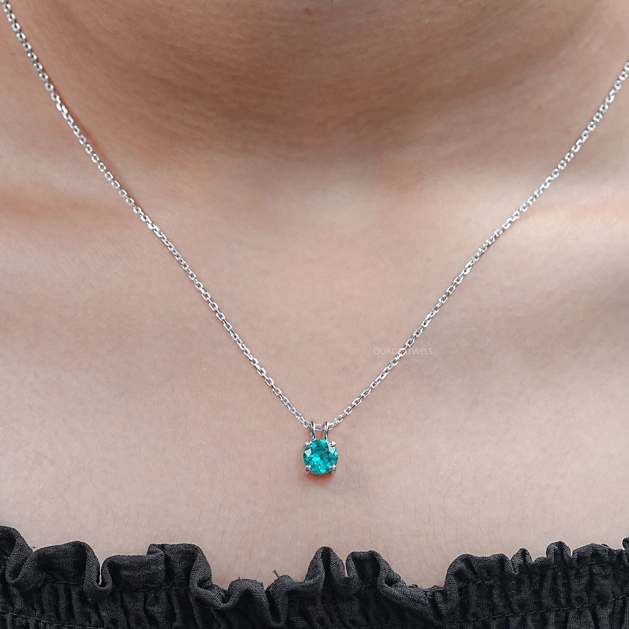 Round Shape Solitaire Lab Gemstone Pendant Necklaces