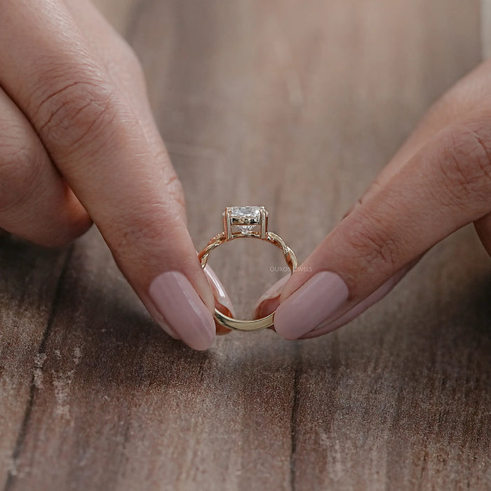 Twisted Round Lab Diamond Wedding Ring