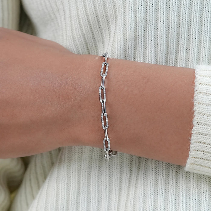 Round Lab Diamond Paperclip Link Bracelet 