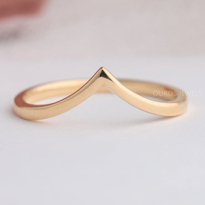 Gold Chevron Plain Wedding Band