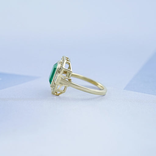 Three Stone Emerald Gemstone Halo Ring Ring