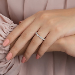 A Women wearing Round Cut Diamond Ring